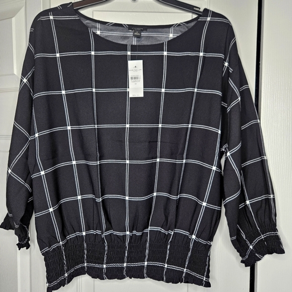 NWT Ann Taylor factory black and white window pane pattern blouse size M. - Picture 1 of 7
